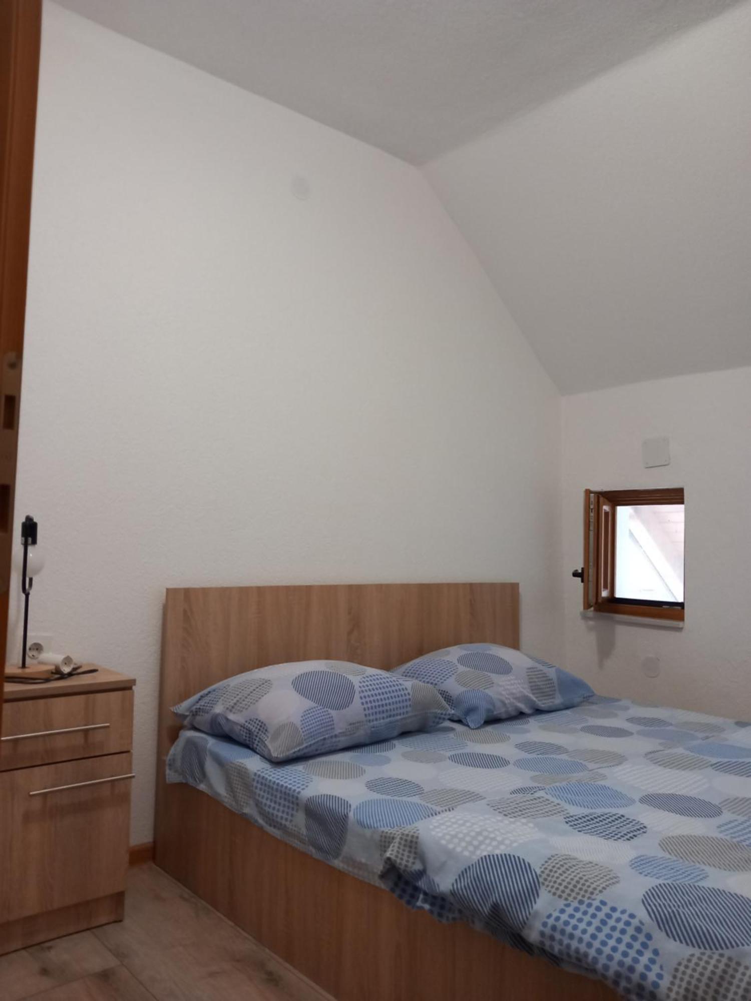 Jovan Sipovo Exterior foto